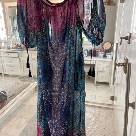 Sun-Kissed On Georgette Off-The-Shoulder Maxi Dress - Picture 7 of 15